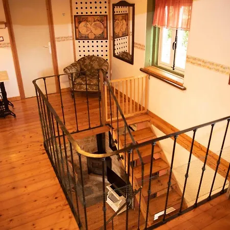 Holiday home Casa De Pineiro Y Spa Opcional De Santiago de Compostela